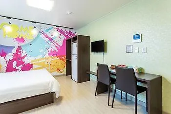 Colors Ewha Seoul Apartment