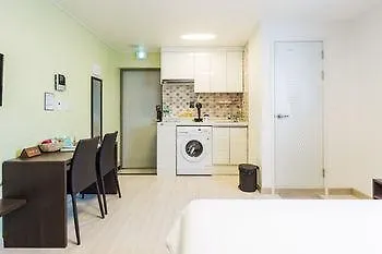 Colors Ewha Seoul Apartment 0*,  קוריאה הדרומית